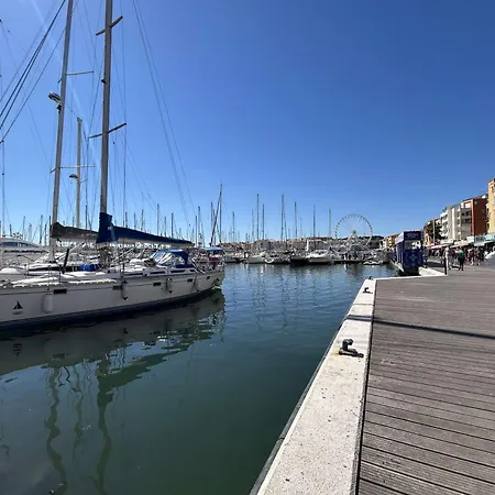4 Personnes Proche Port Avec Parking - Fr-1-249-434 Appartement Agde